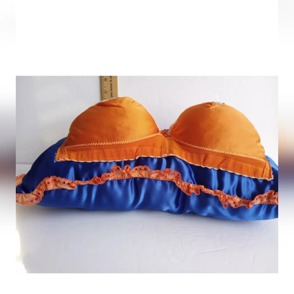 Vtg Satin Handmade Bra/Bust Lace Trim 17
